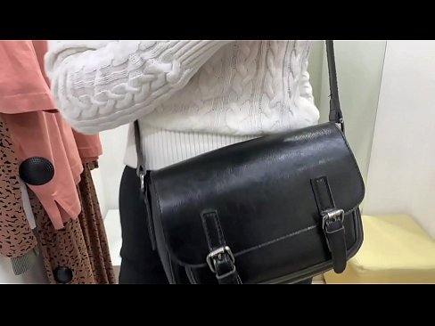 ❤️ Nuoren nartun FeralBerryn julkinen itsetyydytys dildolla sovituskopissa ❤ Vittu video at fi.hentaidude.ru