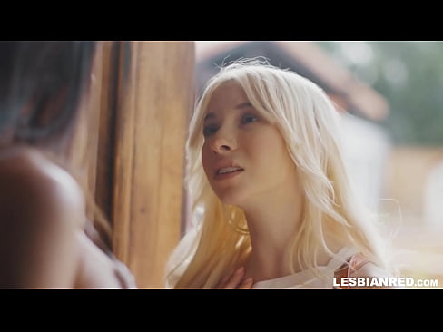 ❤️ Tyttö tulee kotiin muutamaa kuukautta myöhemmin ja päätyy syömään äitipuolensa pillua ❤ Vittu video at fi.hentaidude.ru